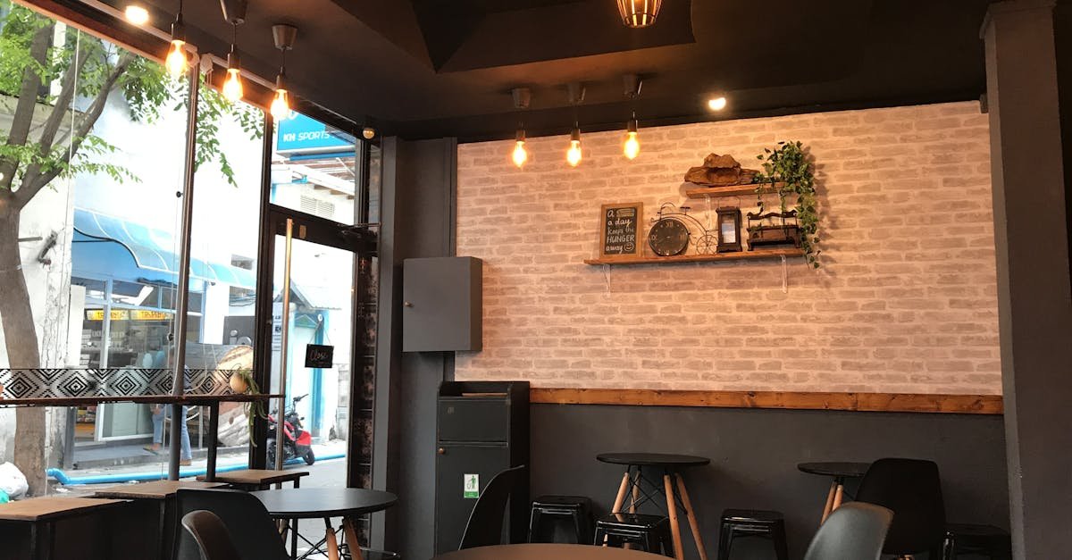 descubra nosso restaurante, um lugar onde a gastronomia encontra a atmosfera amigável. saboreie pratos elaborados com ingredientes frescos, em um ambiente acolhedor. reserve sua mesa hoje e viva uma experiência gastronômica inesquecível!